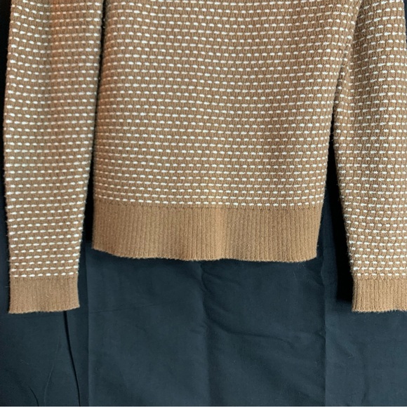 J. Crew Turtleneck Textured Tan and White Long Sleeve Sweater, size S - Picture 4 of 9